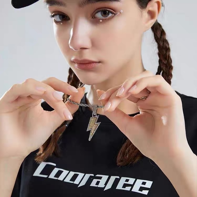 Factory direct sales of water diamond lightning pendant necklace, hoodie sweater chain, men's trendy brand, versatile men's chain accessories Item Picture