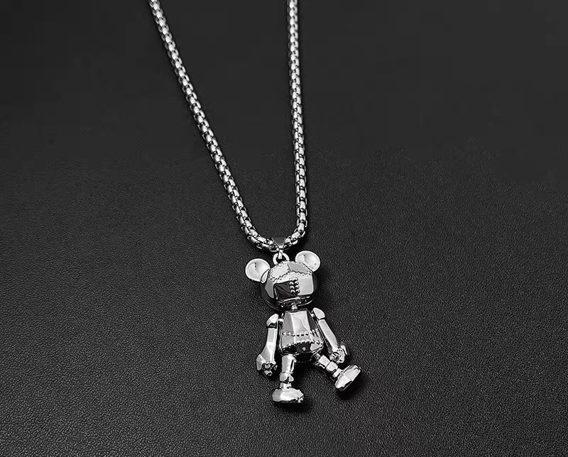 Factory direct sales of bear pendants, men's necklaces, men's trendy accessories, men's chains, trendy brands, versatile and high-end accessories detail image 5