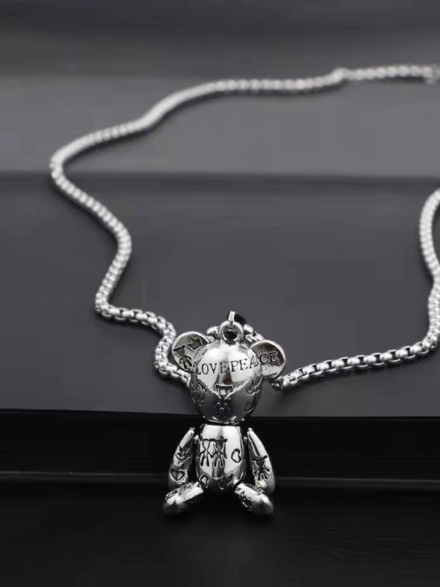Factory direct sales of movable violent bear titanium steel necklace, hip-hop men's trendy punk couple sweater chain, women's niche hoodie pendant detail image 5