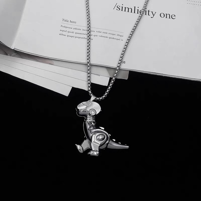 Factory direct sales of cartoon machine dinosaur necklaces, men's cool hip-hop pendants, women's summer ins sweatshirt chain accessories detail image 5