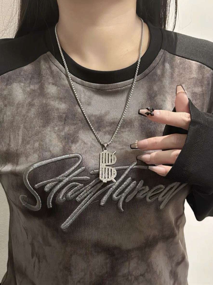 Factory direct sales of new diamond-encrusted glasses and necklaces. Women's Instagram niche design with a high-end feel. Cool and trendy accessories for men detail image 2