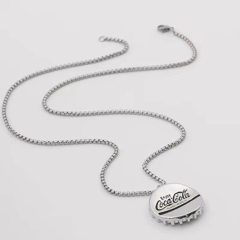 Factory direct sales of trendy brand bottle cap necklaces for men and women, long ins style punk hip-hop pendants, fashionable retro and cool accessories detail image 4