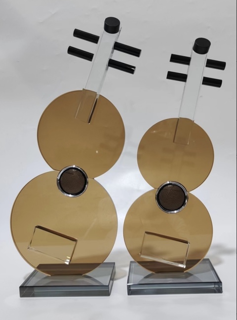 Modern light luxury crystal violin ornaments, home tabletop soft furnishings, model room exhibition hall, TV, wine cabinet, handicrafts