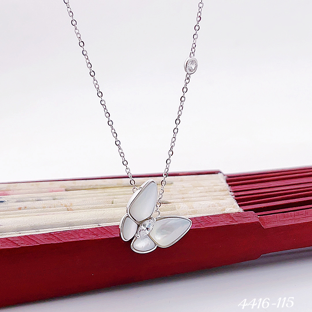 珍珠项链女士优雅银饰 高档珍珠饰品 时尚潮流配饰 精致礼物