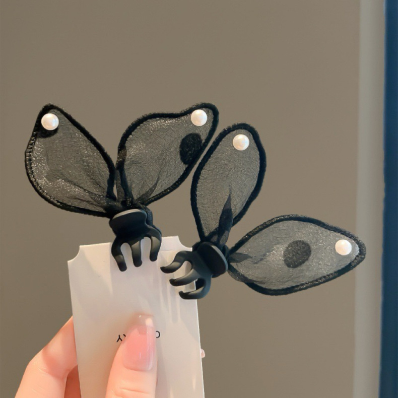 Rabbit ear hairpins, hairclips, popular hair accessories, cute side clips for girls, Korean mini grab clips, forehead braided hair shark clips 3217A, Bin Han accessories 1116