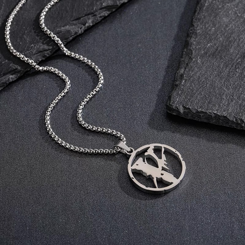 Factory direct sales: Hiroshi Fujiwara Lightning Collaboration necklace, titanium steel student pendants for boys and girls, hip-hop punk trendy accessories detail image 1