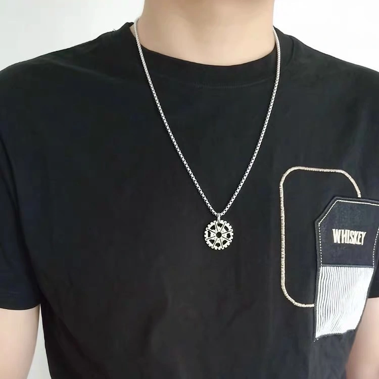 Factory direct sales: Simple and niche design, broken gear pendant necklace, men's and women's trendy brand, hip-hop personality spring and summer accessories, titanium steel pendant detail image 2