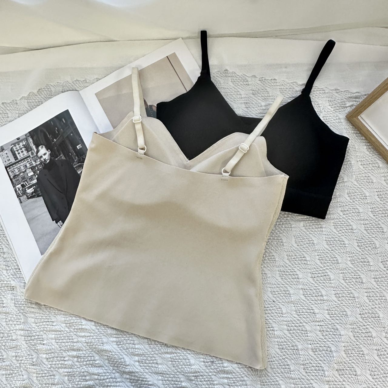 Empire 3267 All-Fit Top Top Women's Camisole Tank Top With Adjustable Latex Coaster Straps undefined