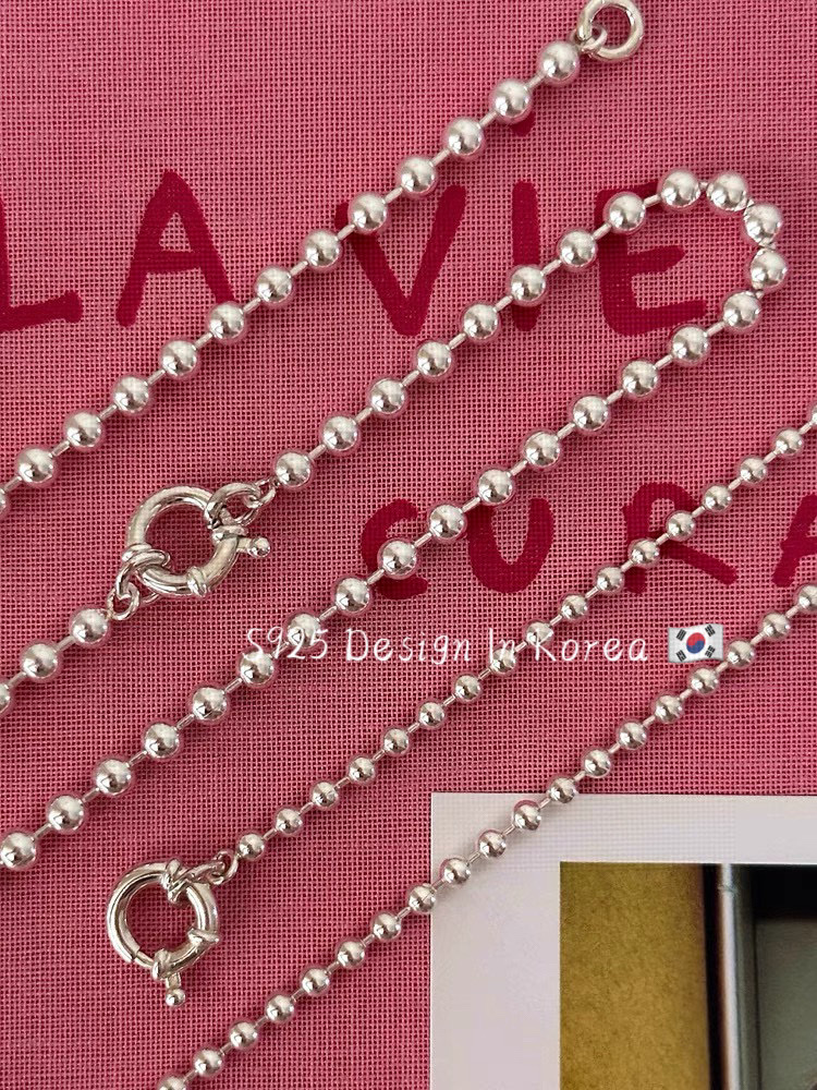 Pearl necklace, ladies' silver jewelry, exquisite and elegant pearl pendant, high-end and elegant neckchain, gift necklace, necklace, necklace Application Scenario