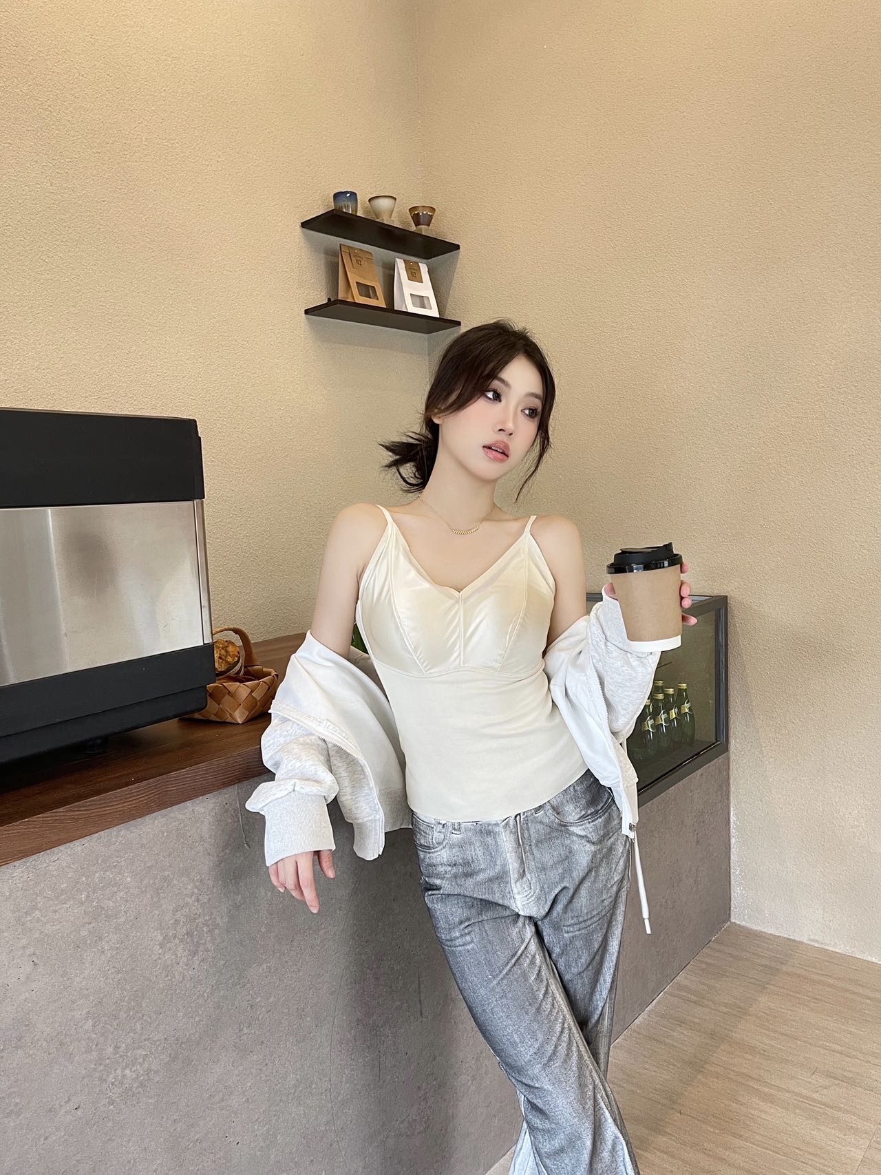 The American Empire 064# French Pearl Satin Velvet Thermal Vest Autumn And Winter New Comfortable Velvet Skin Heating Thermal Underwear undefined
