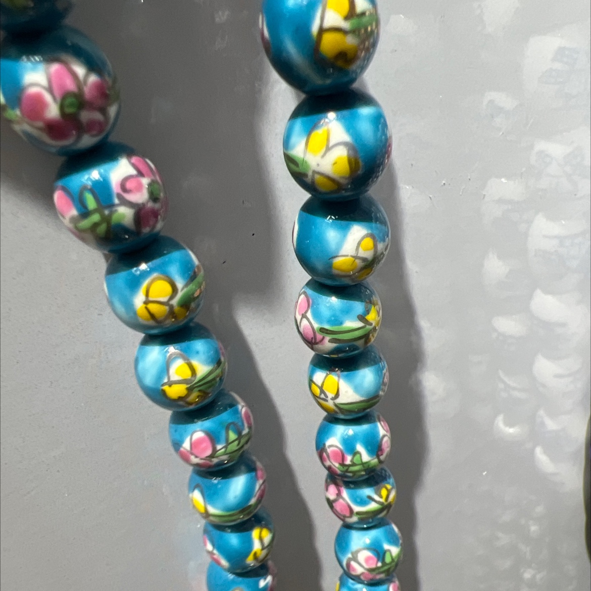 国潮厂家直销陶瓷珠子国风复古diy手链项链异形珠动物珠子
手工定制产品图