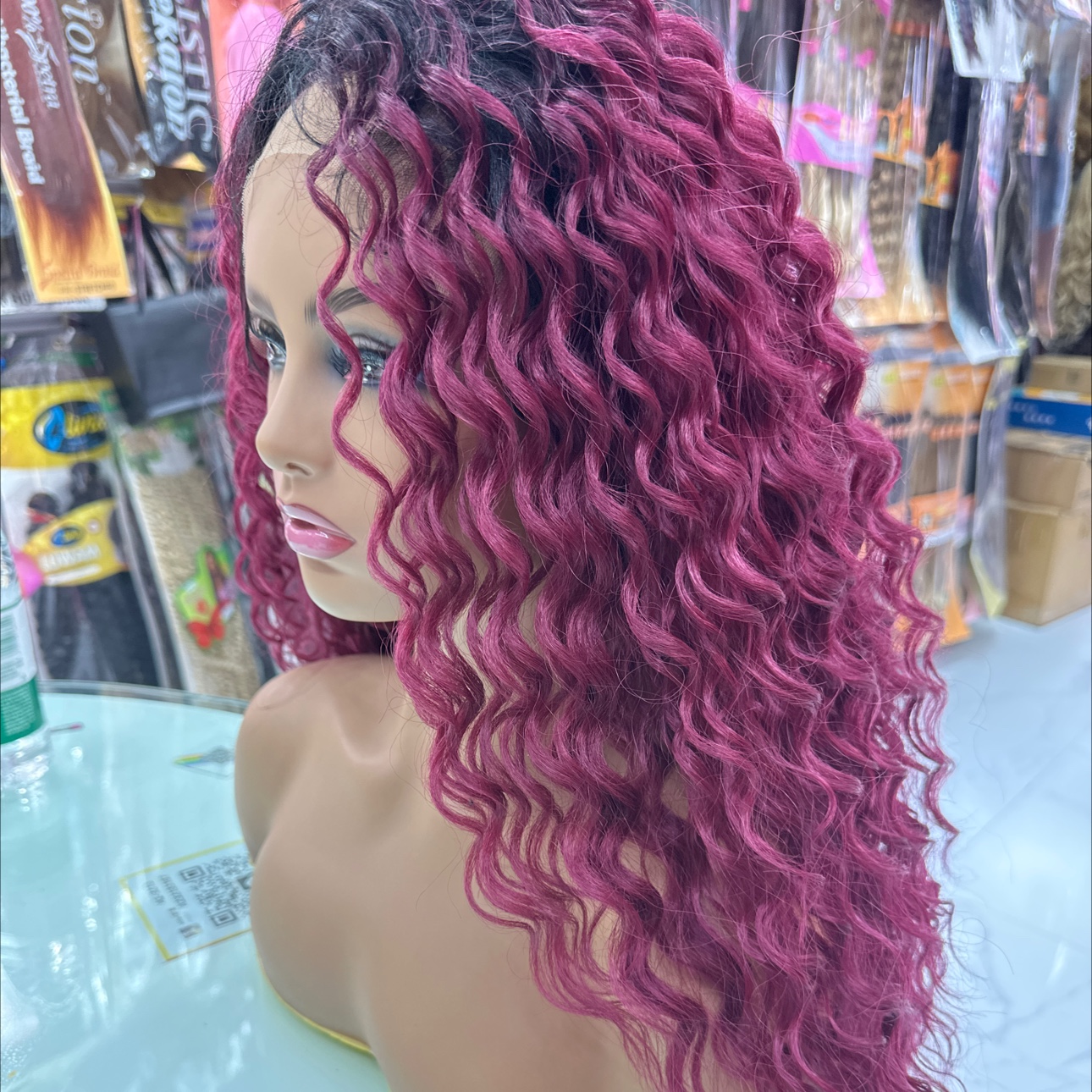 European and American style women's wig, large wave cosplay wig, lightweight and portable hair braiding tool, DIY beaded hair, fashionable and trendy wig, Tianzan wig Application Scenario