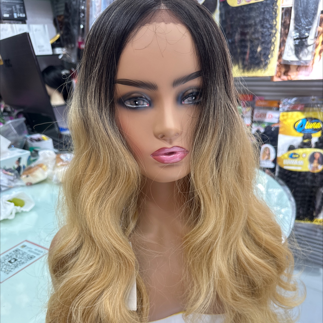 European and American style women's wig head cover, large wave cosplay head cover, easy braiding tool, DIY beaded hair, fashionable change of style, amazing wig