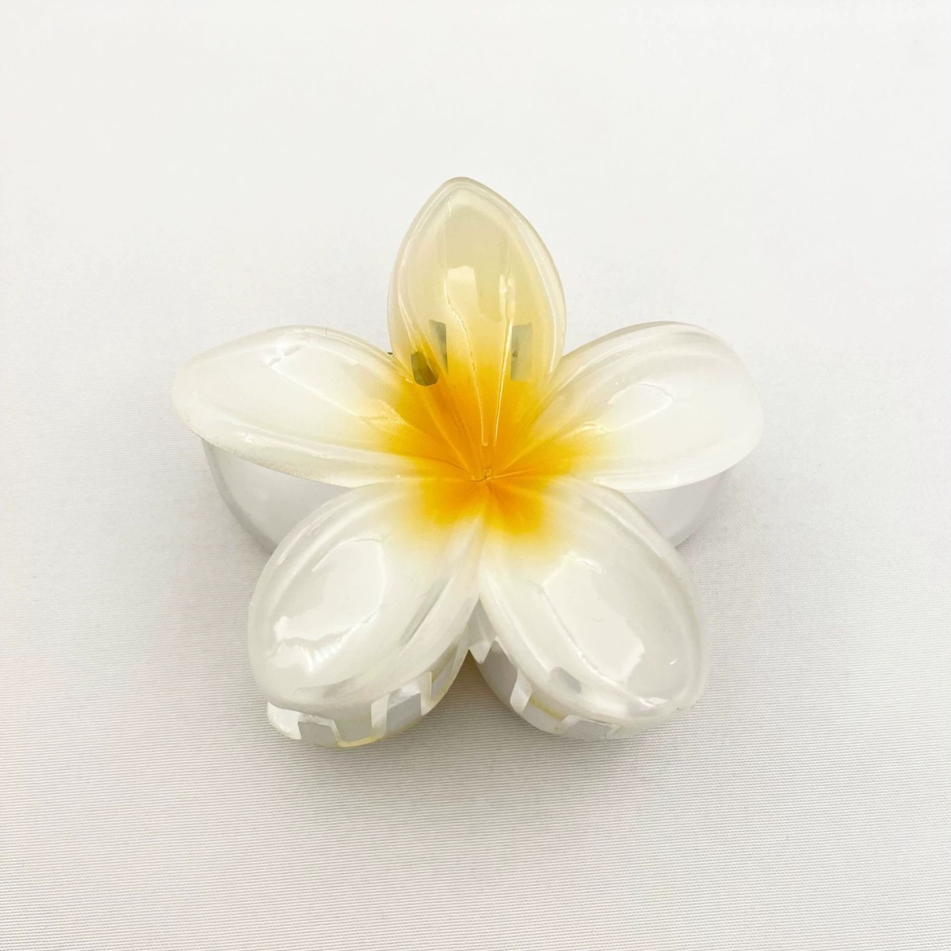 New 8-centimeter frellia hair clip clip for women, headwear clip, large back head shark clip, hair clip, hair accessory detail image 5