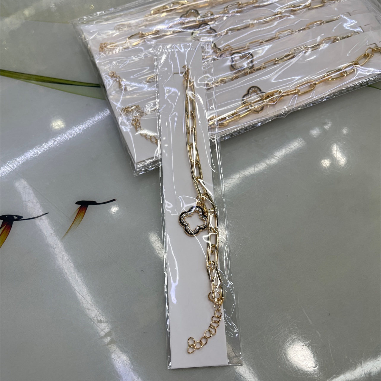 潘多拉风格绿松石手链 女士不规则百搭手镯 独特设计时尚饰品 潮流手链女款精致饰品手链产品图