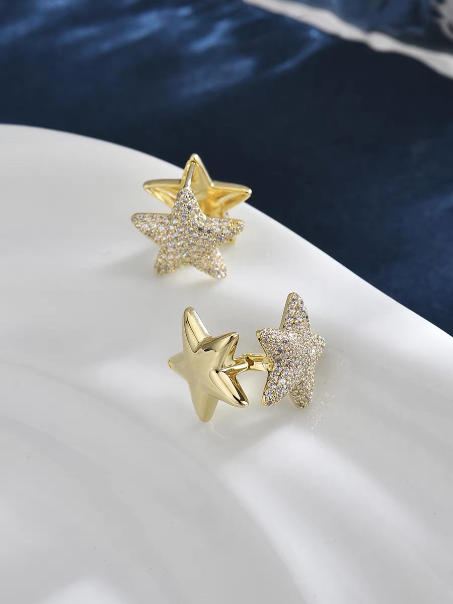 双面星星耳扣饰品细节图
