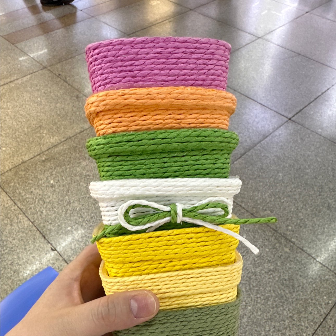 Mini home handcrafted flower basket-shaped storage baskets, flowerpots, potted plant decorations, creative and practical home items