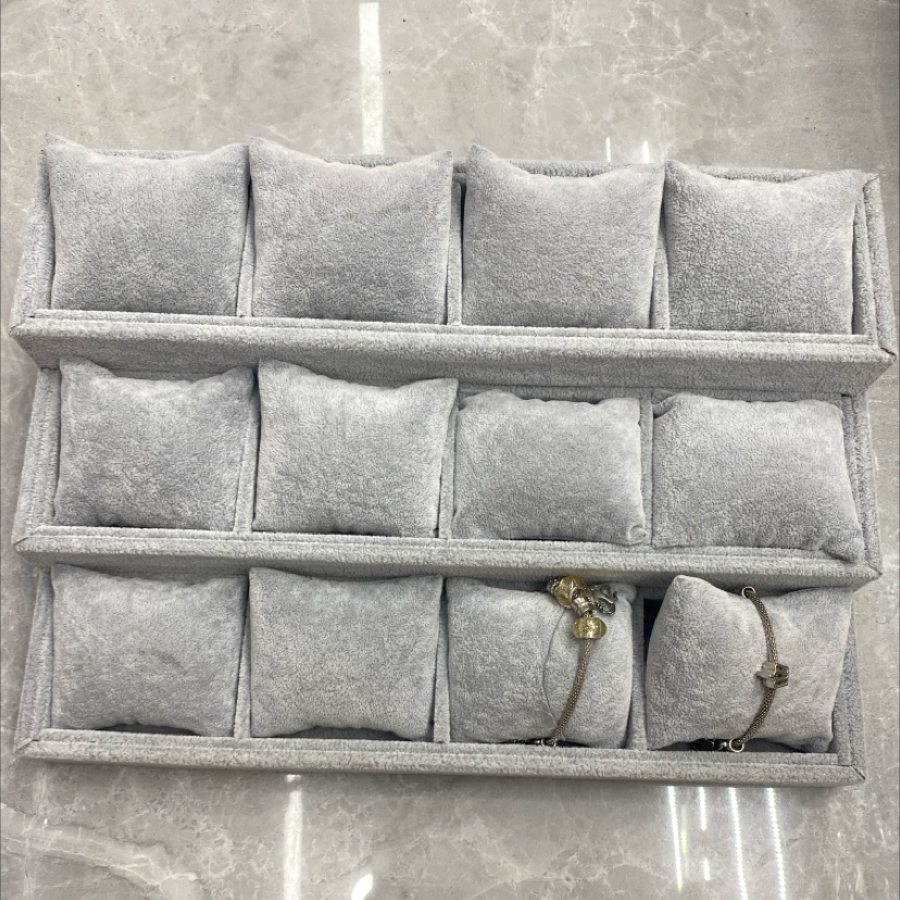 三层台阶12个枕头盘子灰色产品图