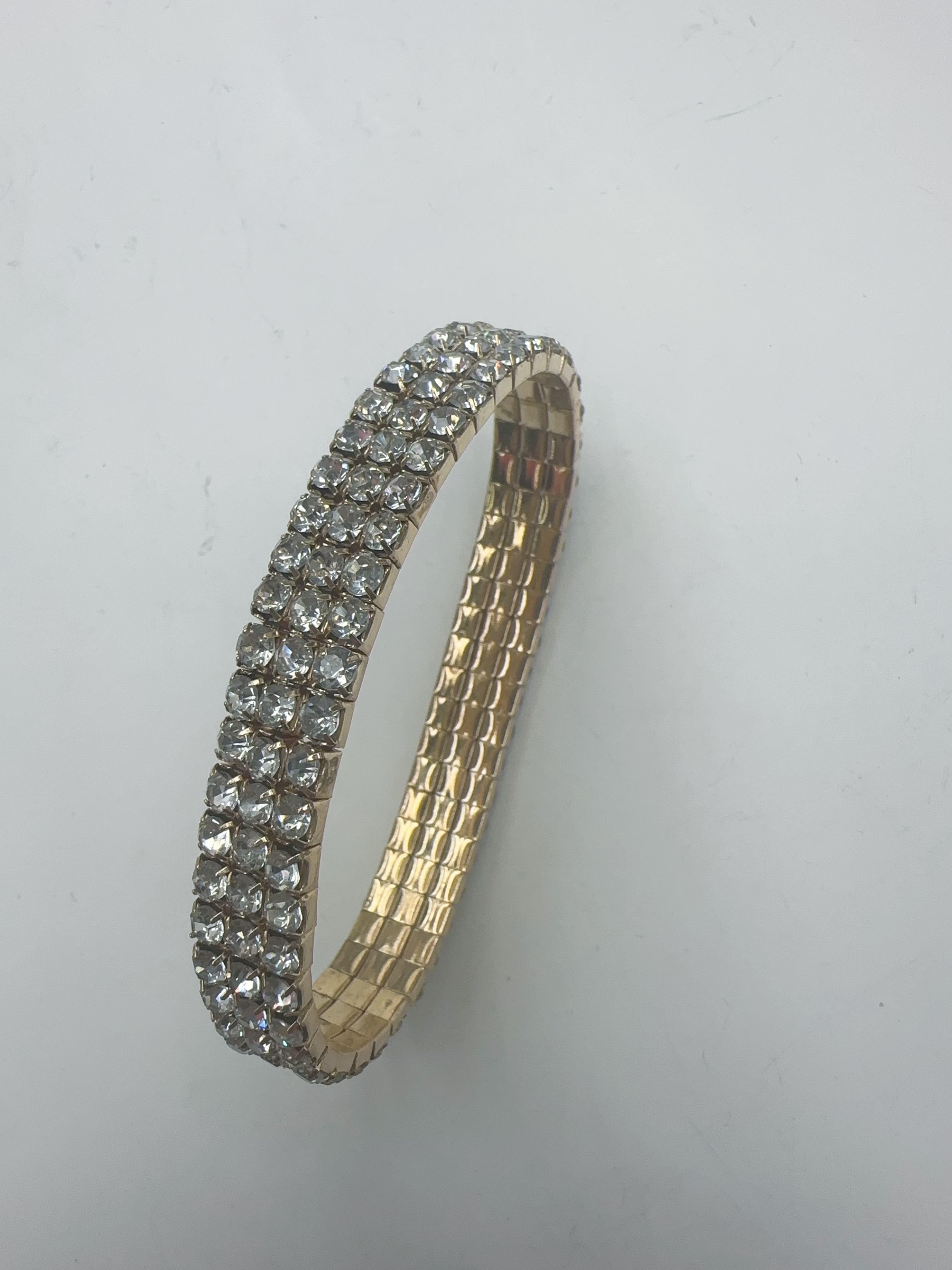 The multi-row water diamond exaggerated Internet celebrity bracelet is a simple and versatile Korean version with multiple rows of elastic bracelets detail image 3