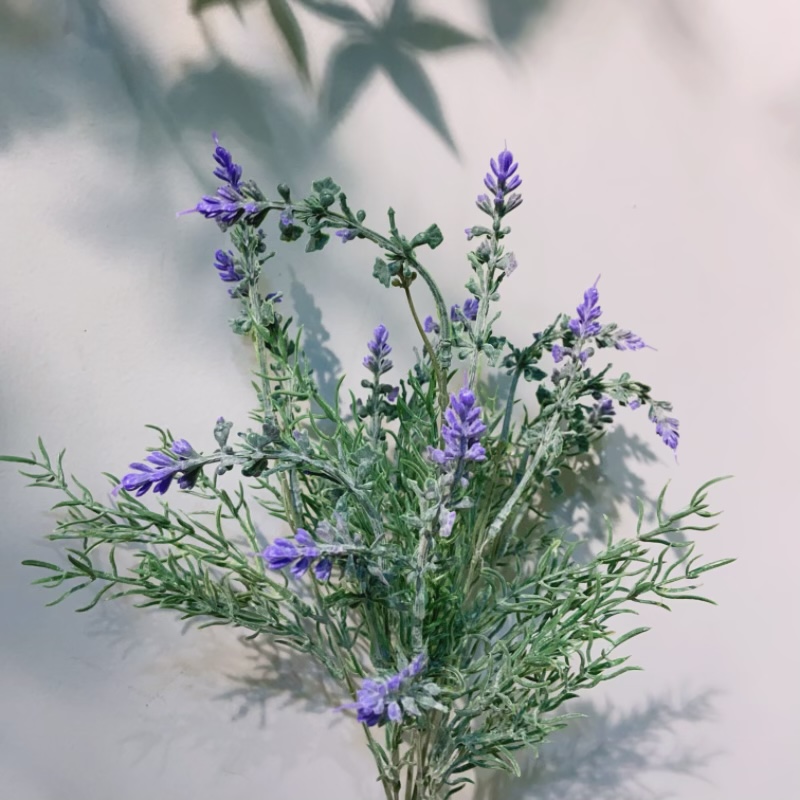 厂家直销批发薰衣草仿真塑料花家居摆件栅栏花箱景观装饰花绿植水果礼品盒详情4