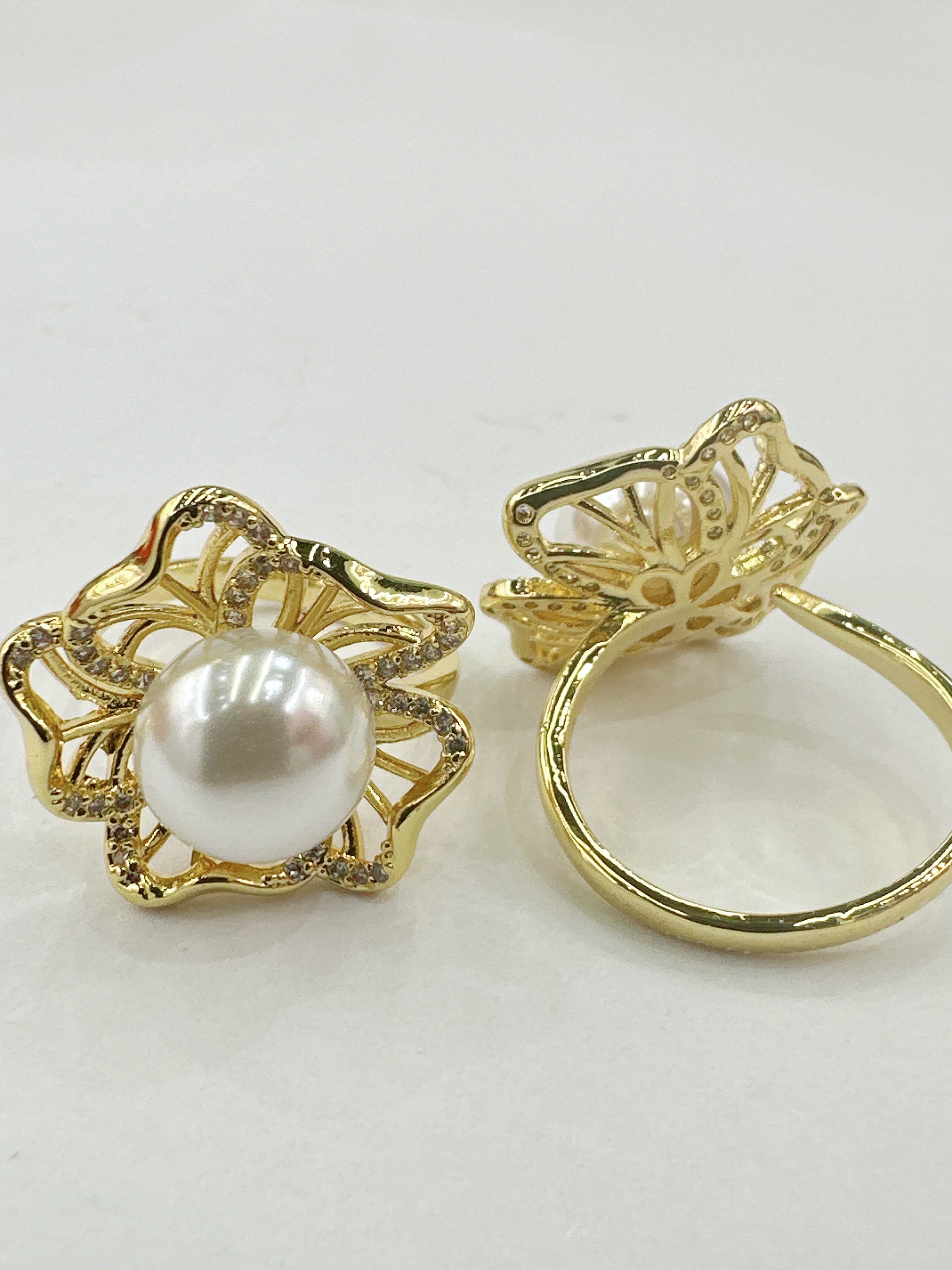 Micro-inset Zircon ring Copper Ring 925 Pearl Ring Delicate women's jewelry Fashion trend style Popular jewelry