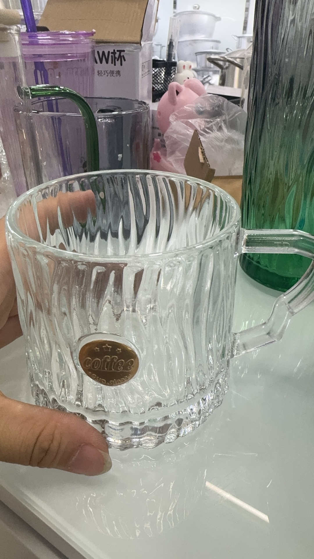 玻璃杯
