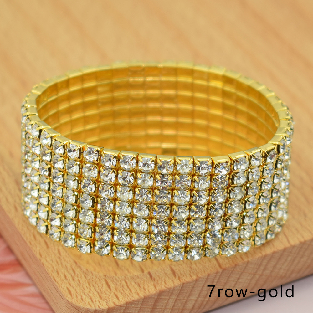 The multi-row water diamond exaggerated Internet celebrity bracelet is a simple and versatile Korean version with multiple rows of elastic bracelets Specification image
