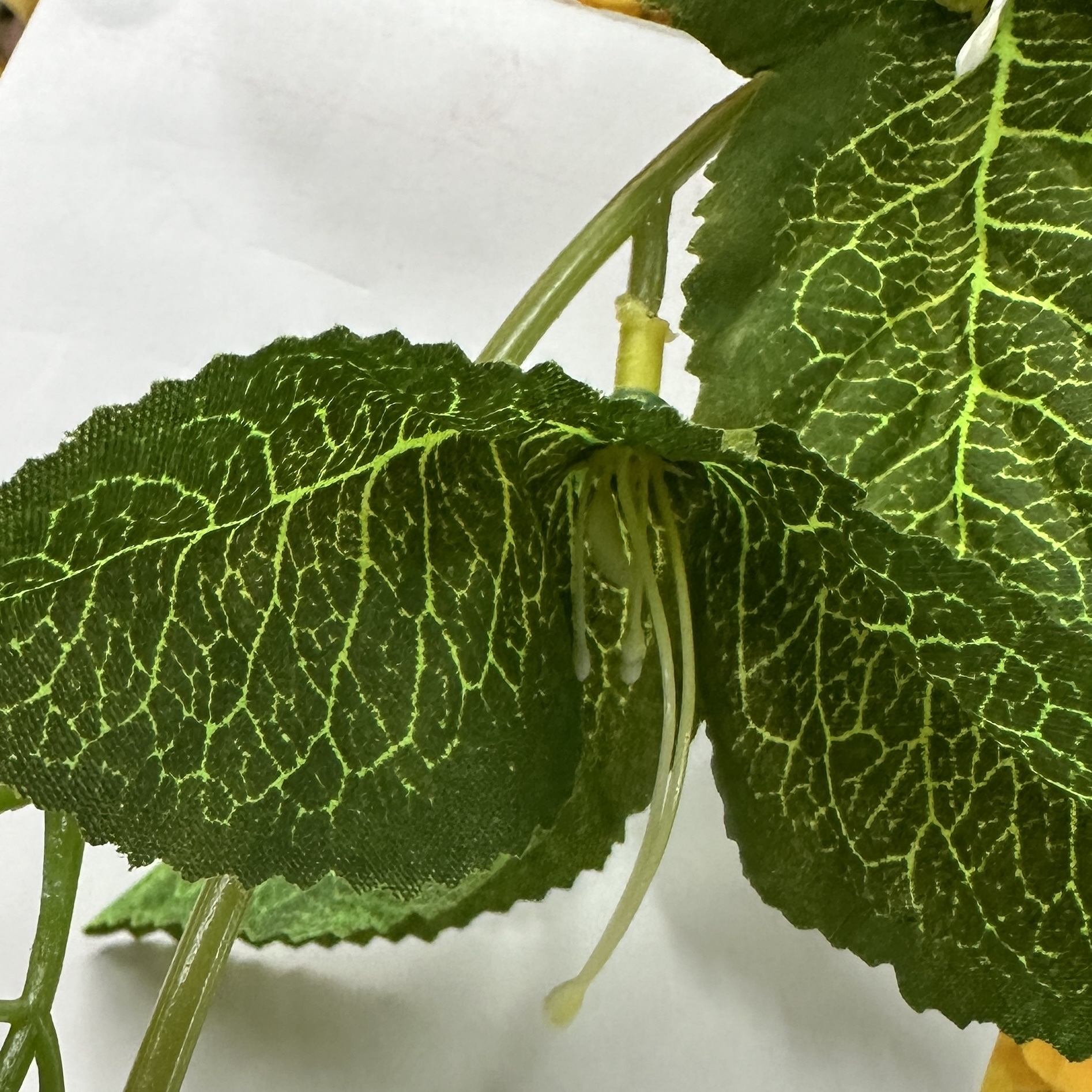 藤条艺术品 室内外装饰 仿真花装点家居 手工制作 美观向日葵 仿真花 绢布花产品图