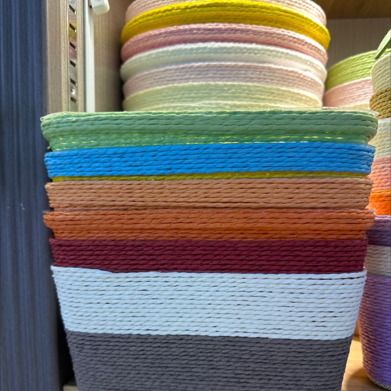 Mini home handcrafted flower basket, storage basket, flowerpot, potted plant, multi-functional storage and decoration integrated design, simple and fashionable, essential for life