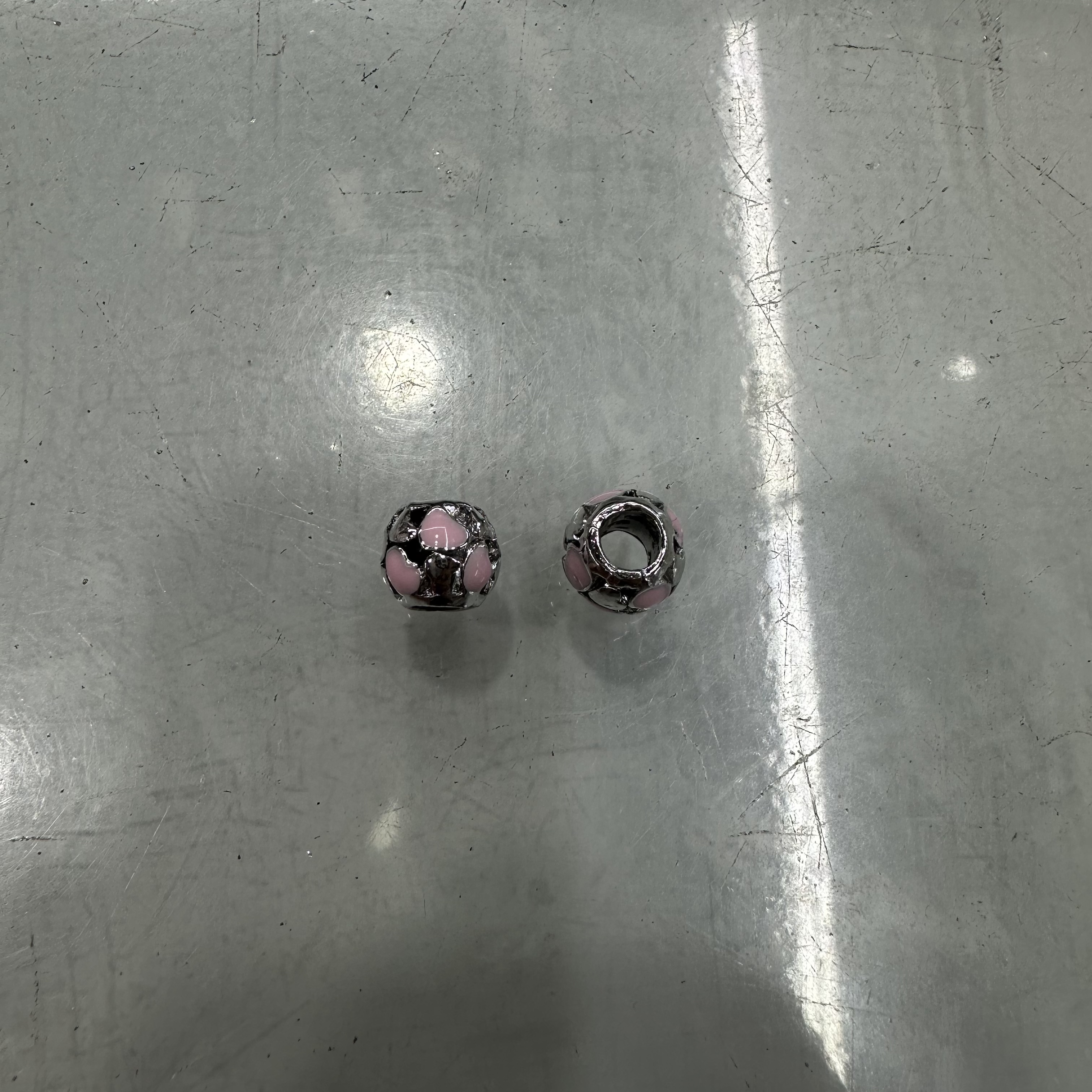 DIY手链项链配件 镂空爱心串珠 手链合金保色珠子批发厂家货源