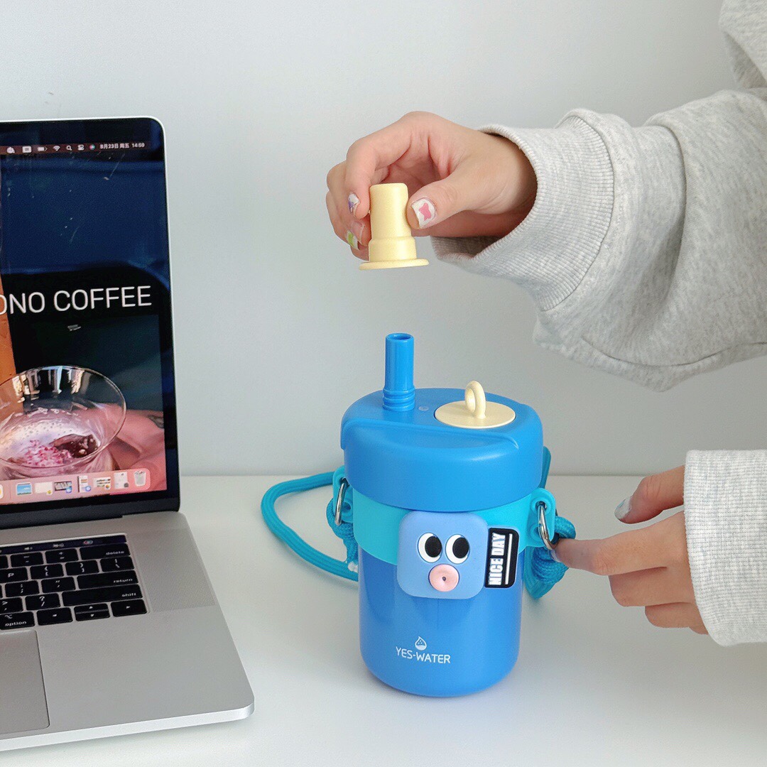 搞怪趣味保温杯水杯保温大容量斜挎详情图4