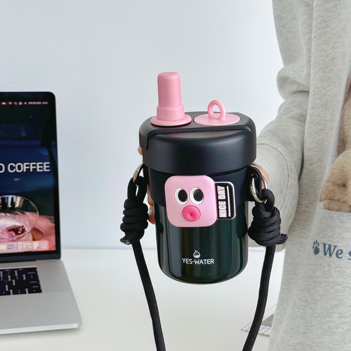 搞怪趣味保温杯水杯保温大容量斜挎详情图8