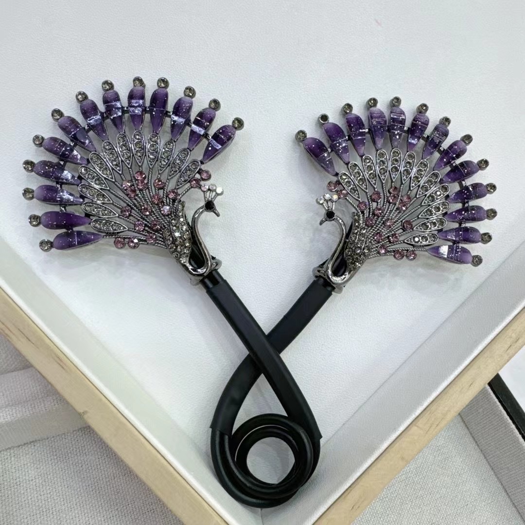 Peacock Spreading Its Tail Hair Bun Magic Tool, Back Head Headpiece, Lazy Person's Twist Clip, 2024 New Mom Bun Hair Clip, Female Peacock Spreading Its Tail Hair Bun Magic Tool, Back Head Headpiece, Lazy Person's Twist Clip, 2024 New Mom Bun details Picture