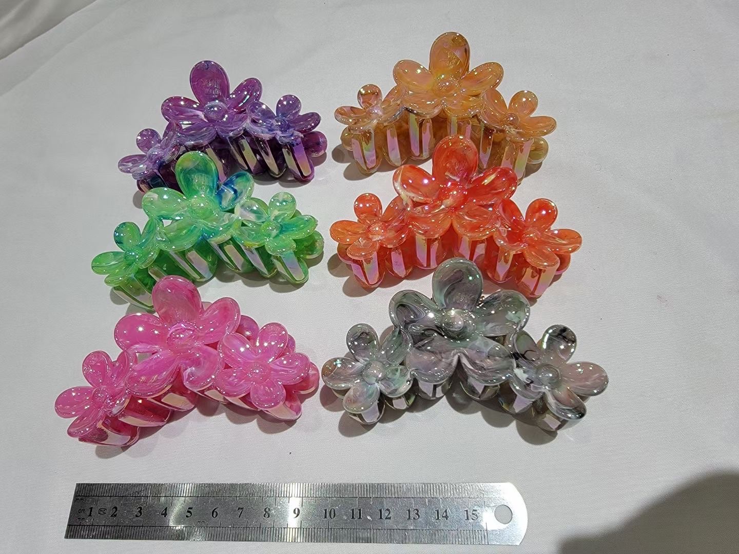 Korean-style flower claw headwear, hair accessories, frangipani, fashionable ladies' headwear, hair clips, shark clips, popular accessories, Nini accessories, candy-colored macaron-colored, marble-style women's headwear details Picture