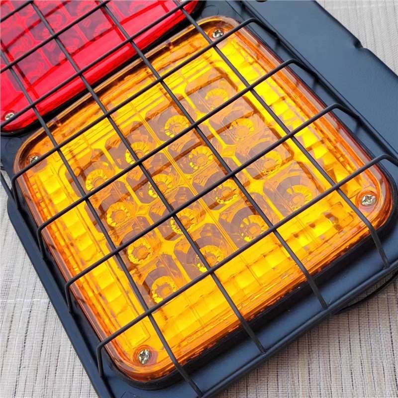 Luz trasera con red de hierro luz trasera electrónica led conjunto de la luz trasera de la camioneta 24v dirección del remolque luz de retroceso Application Scenario