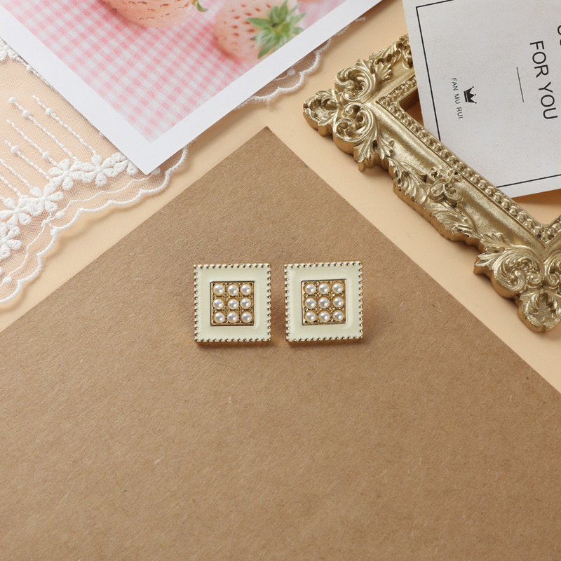 vintage court-style enamel stud earrings 925 silver needle retro art sweet and elegant earrings, ear clips women's accessories earrings detail image 5