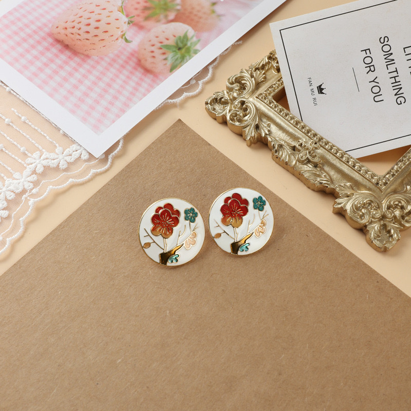 vintage court-style enamel stud earrings 925 silver needle retro art sweet and elegant earrings, ear clips women's accessories earrings detail image 2