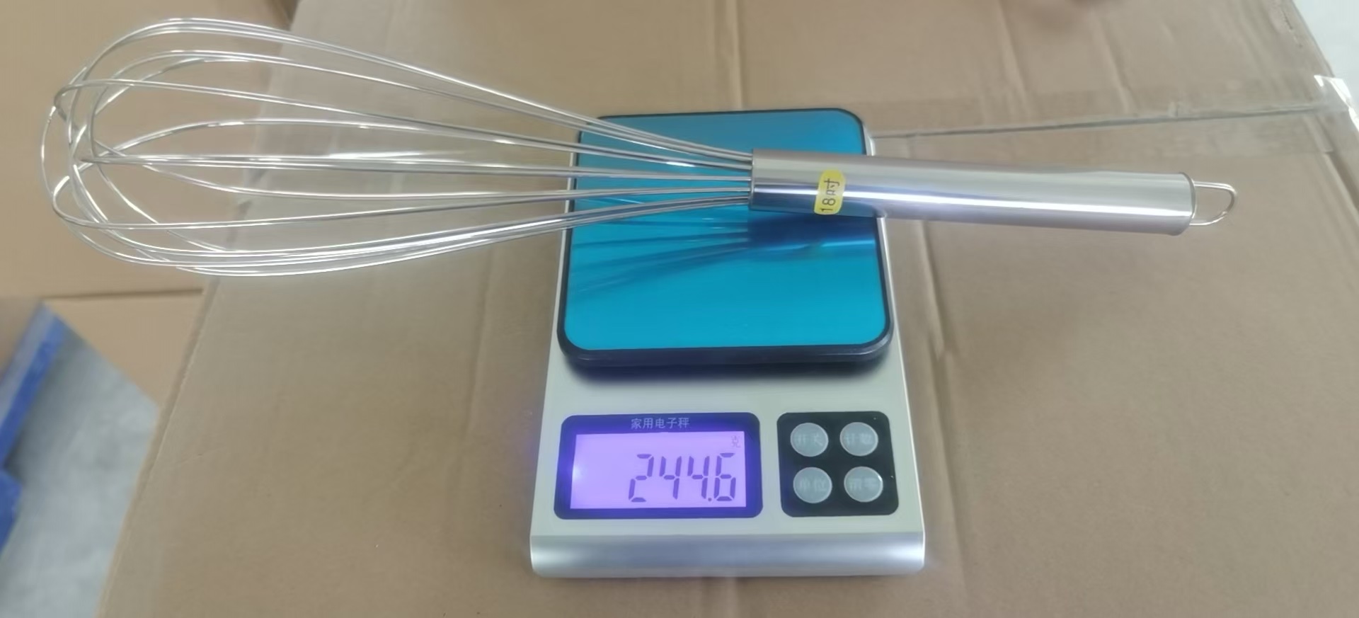 打蛋器家用厨房烘焙工具 打奶泡打蛋卷机 轻松制作丰富细腻奶泡白底实物图