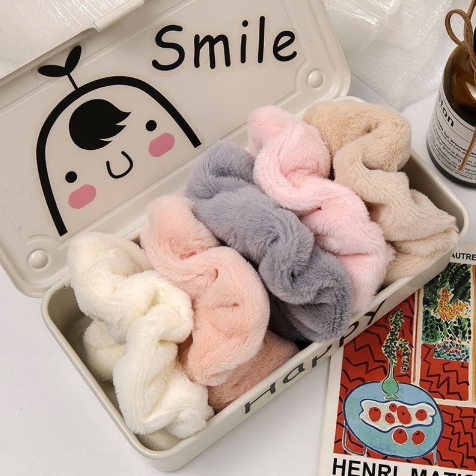 2024 Autumn/Winter rabbit fleece high-elasticity large intestine hair band simple style hair accessory hair band details Picture