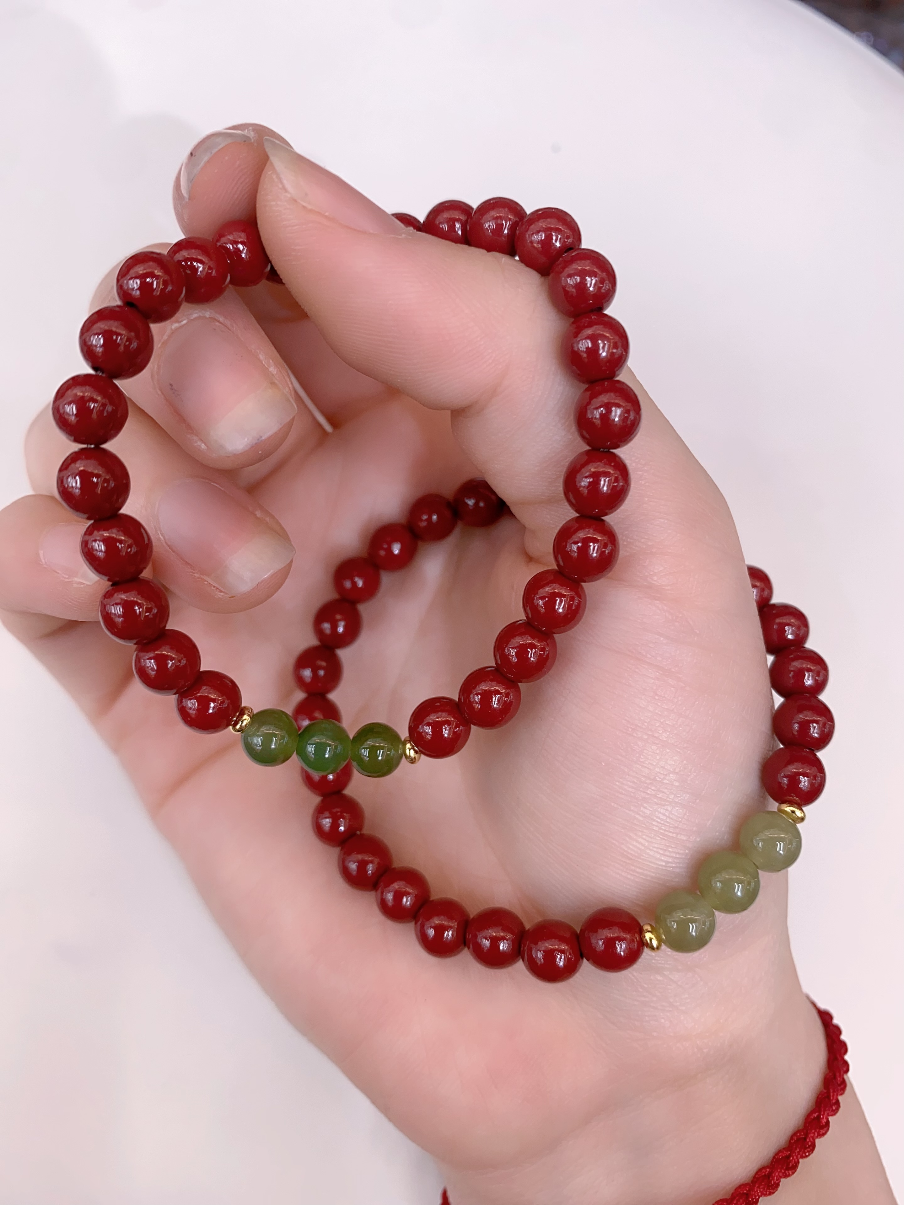 Cinnabar Hetian Jade Bracelet Female Raw Ore
The Use Of Qinghai Hetian Jade, Bright And Round. Bracelet Specification drawing