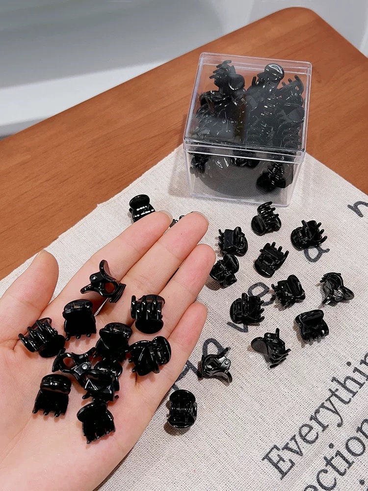 Exquisite mini black princess hair clip, bangs clip, small broken hair clip, new small clip headwear