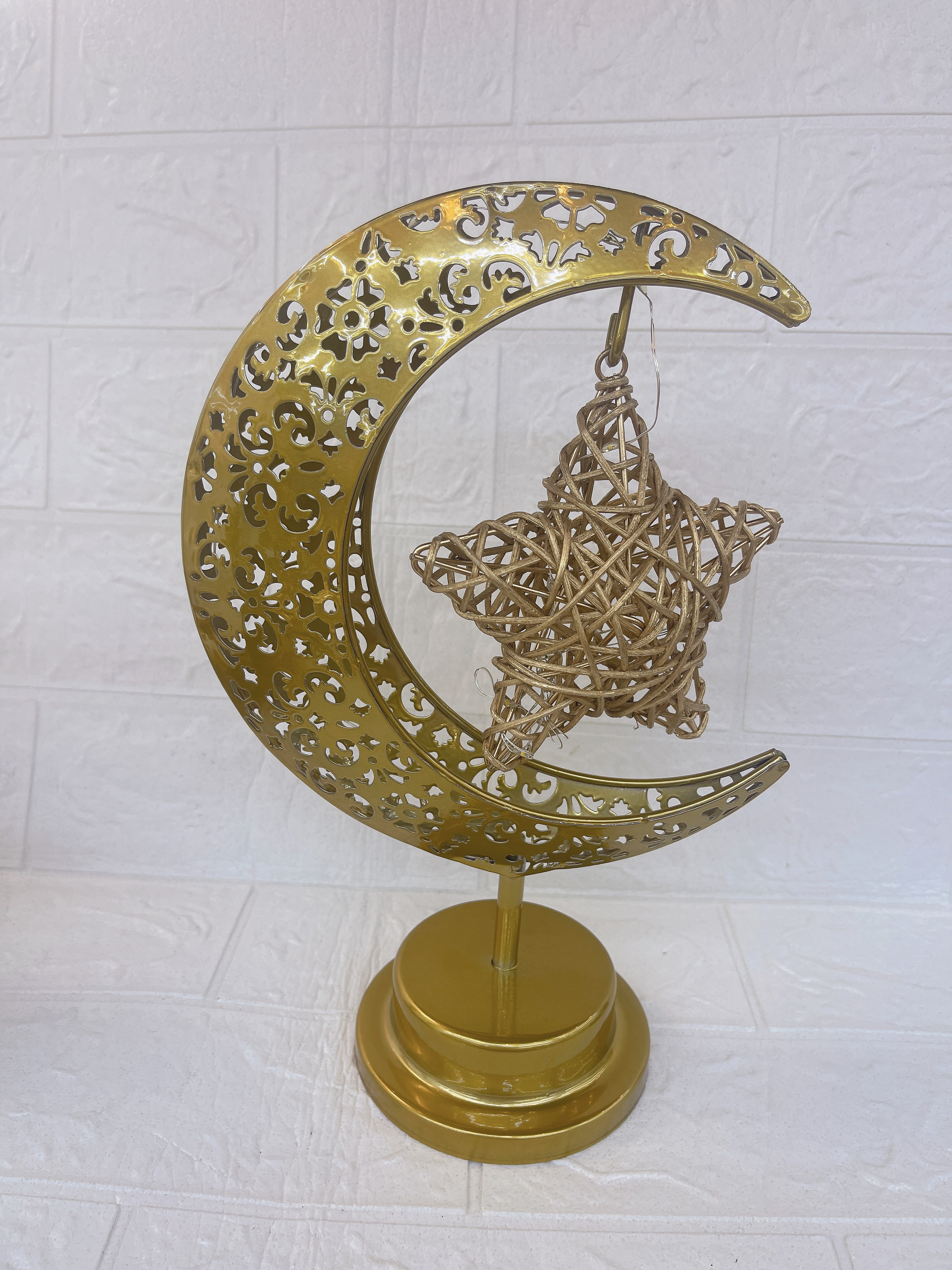 Iron ornaments, simple and modern home ornaments, artistic decorations, home LED lights, creative displays, home ornaments detail image 5
