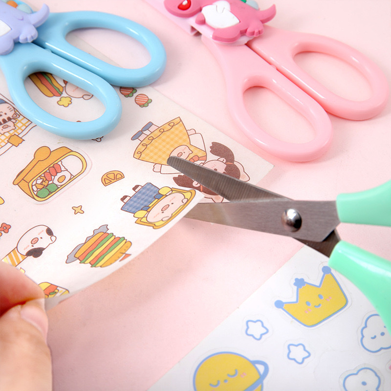 Sanrio Dinosaur Capibala Children's Craft Scissors Cartoon High Appearance Level Students Craft Creative Paper-Cut Scissors Cartoon Animal Stainless Steel Scissors Specification drawing