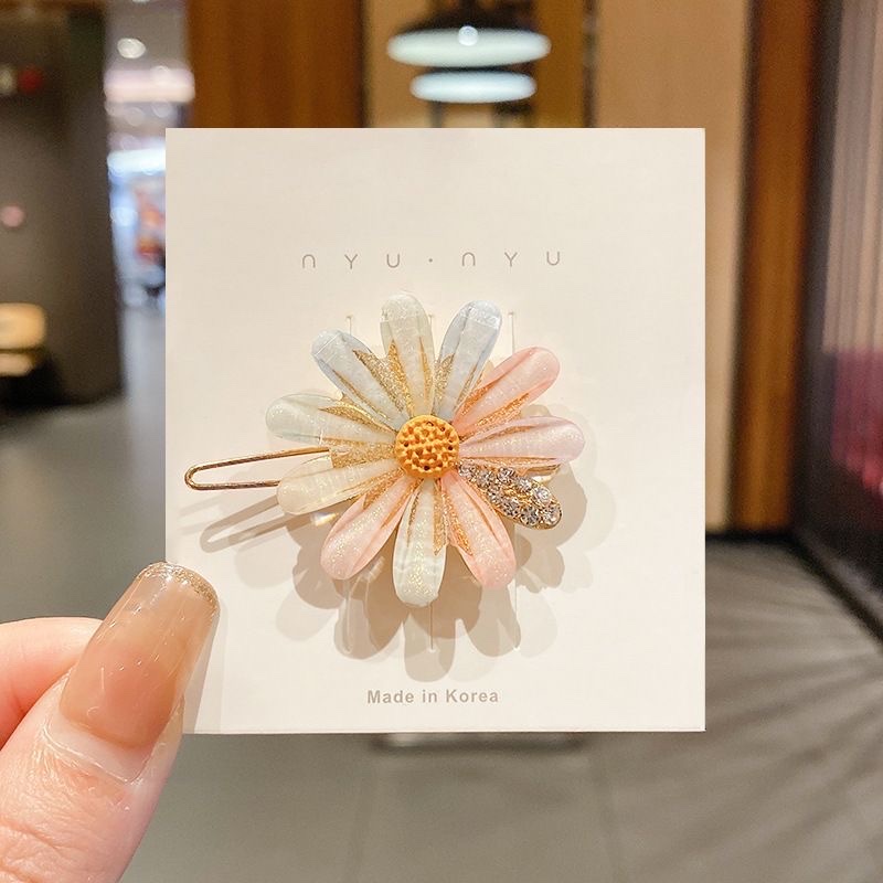 Fresh and delicate petal hair clips, flower hair clips, internet-famous style side clips, Korean clips, hair accessory clips, headwear clips detail image 4