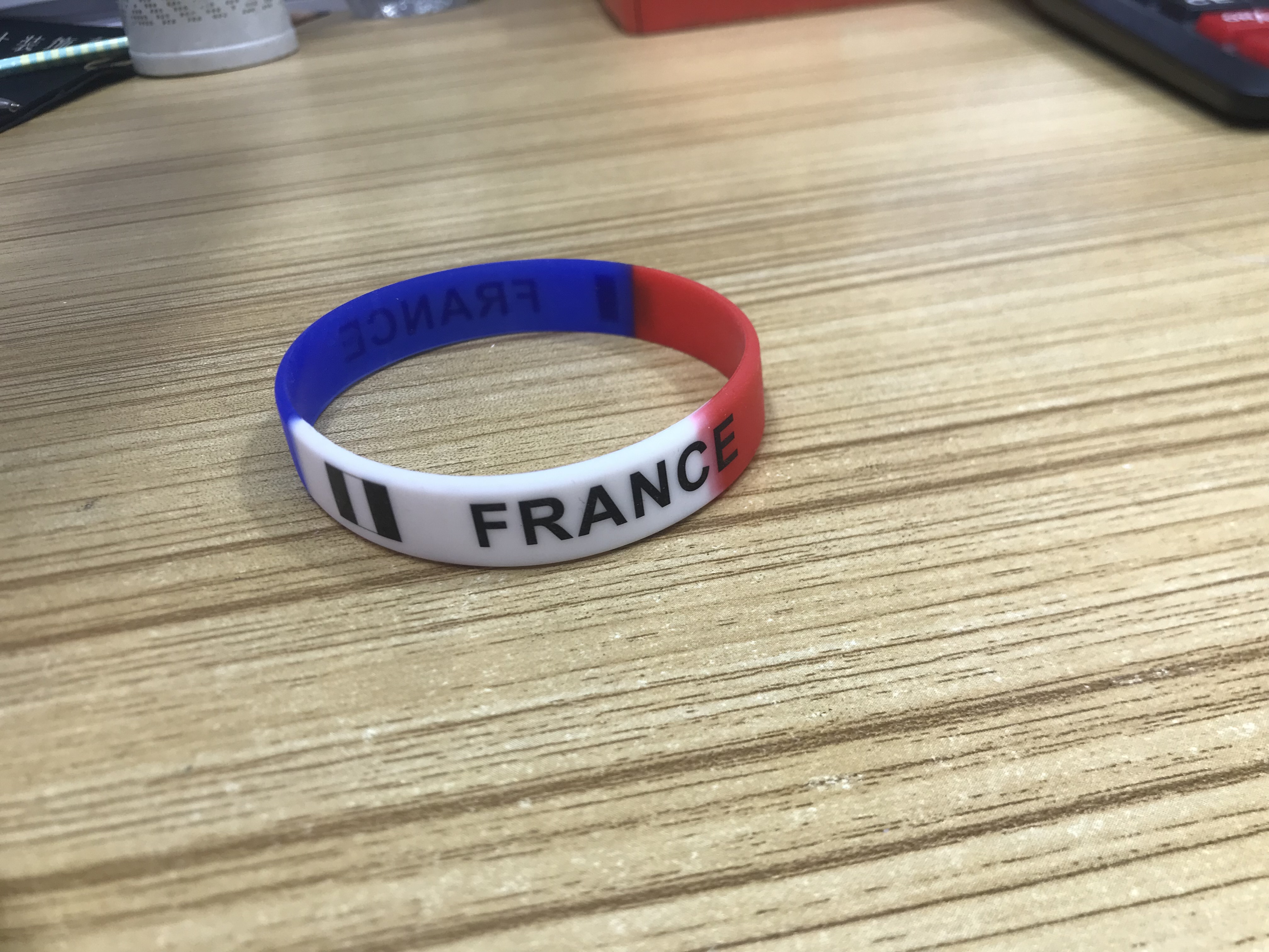 硅胶手环设计非洲国家出口厂家直销批发树脂