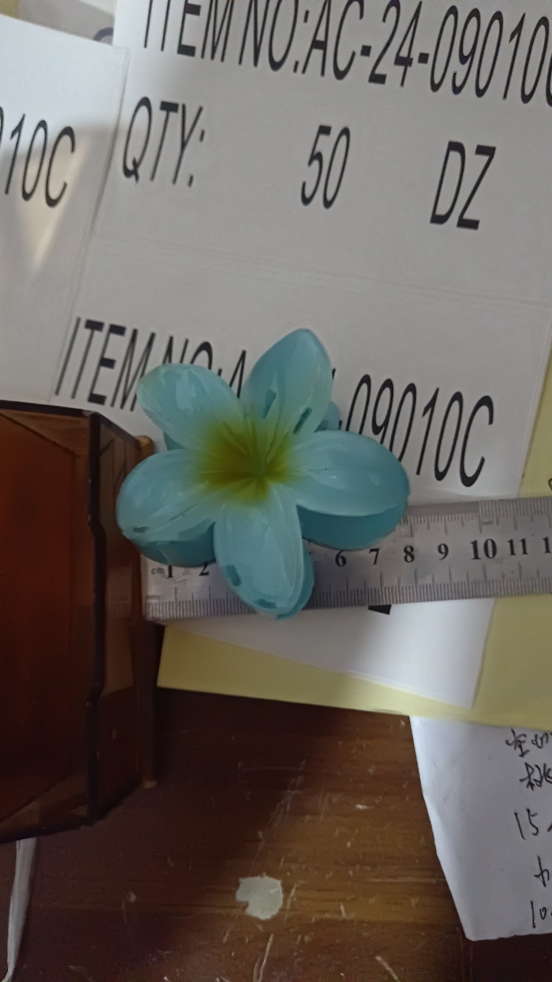 8公分鸡蛋花抓夹