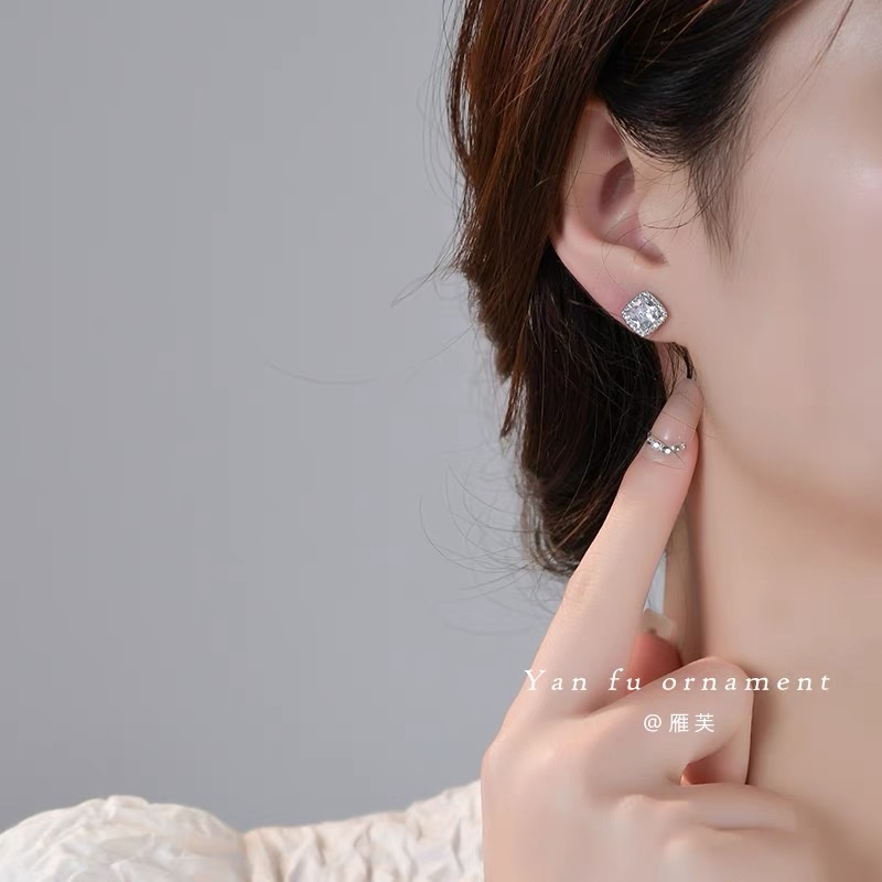 耳环耳饰饰品ICEGANG白冰糖纯银S925国潮男士高街耳钉潮男嘻哈ins锆石耳饰钻石ICEGANG白冰糖纯银S925国详情3