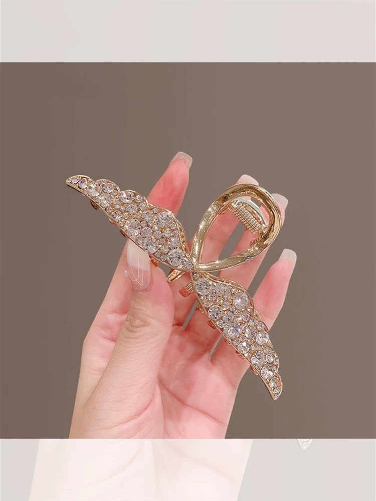 Light luxury hair clips, women's water diamond wing large scratch clips, elegant back head coil hair clips, exquisite and high-end feel, shark clips, women's headwear, wig headwear, headwear Specification image