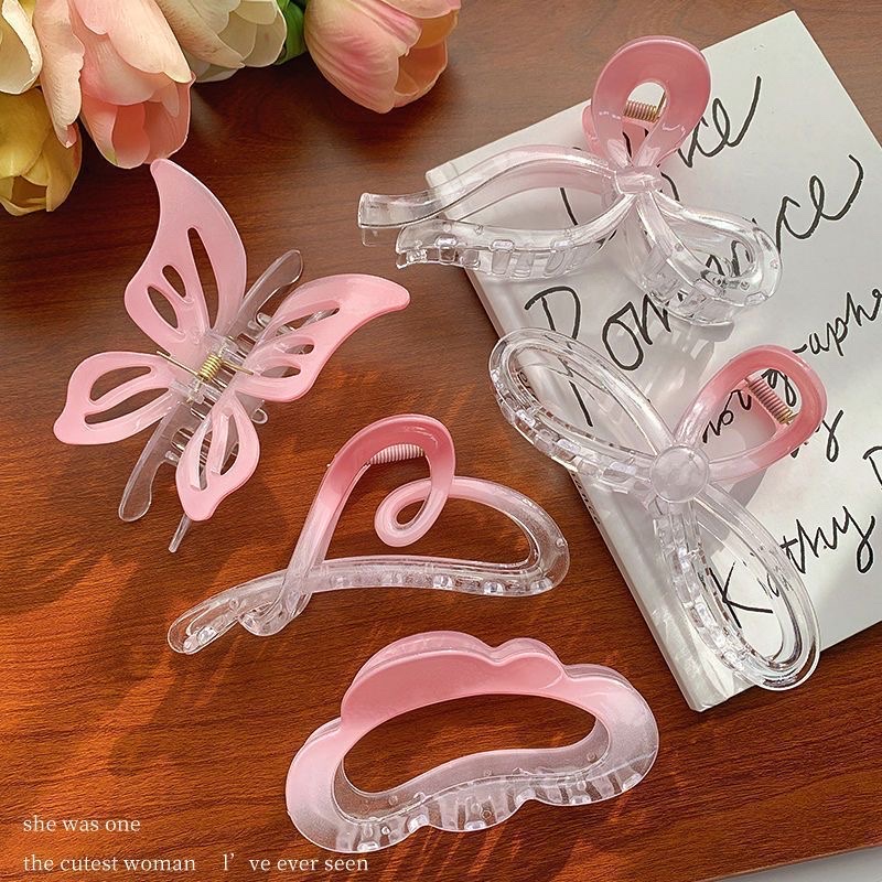 Pink gradient hairpin, back of the head, updo hair clip, large shark clip, new women's hairpin headwear Application Scenario