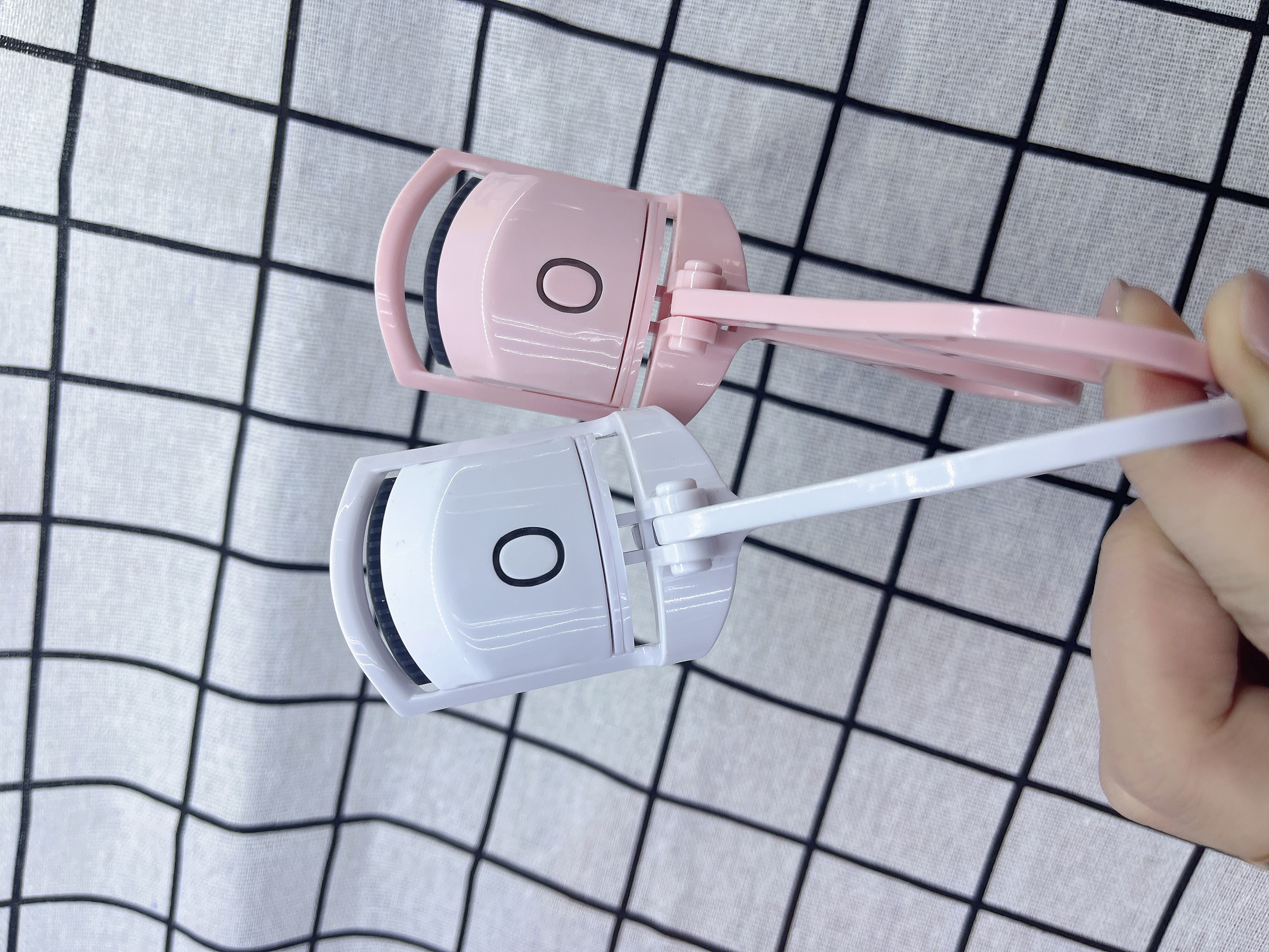 New cross-border upgraded electric eyelash curler, charging dual-temperature eyelash curling device, electric eyelash curler manufacturer wholesale in stock 1102